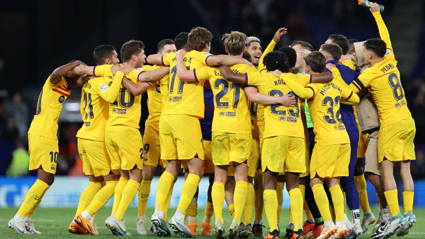 也彰顯了英 也彰顯了英